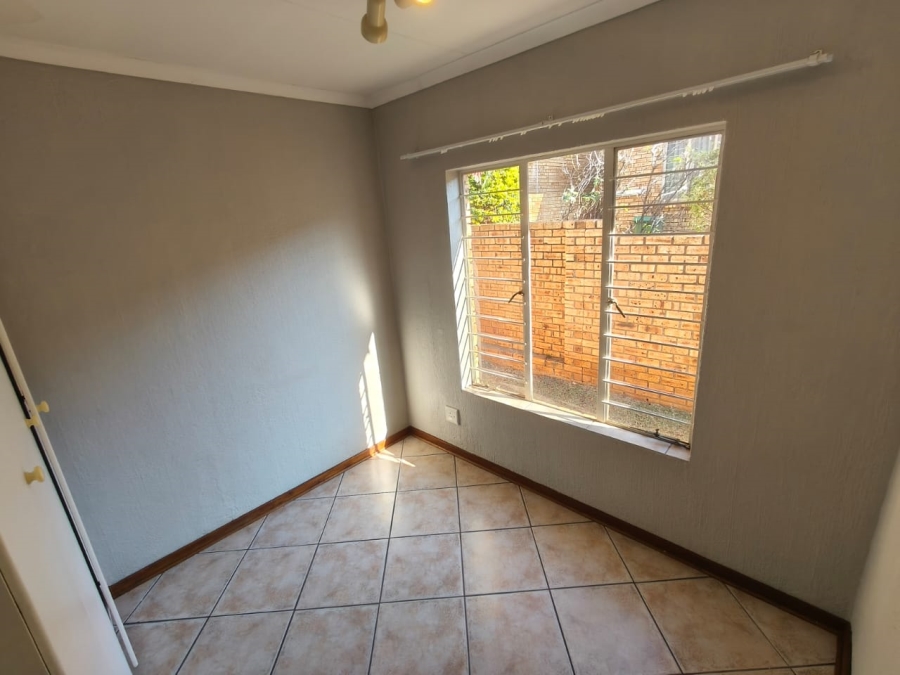 To Let 3 Bedroom Property for Rent in Cashan North West